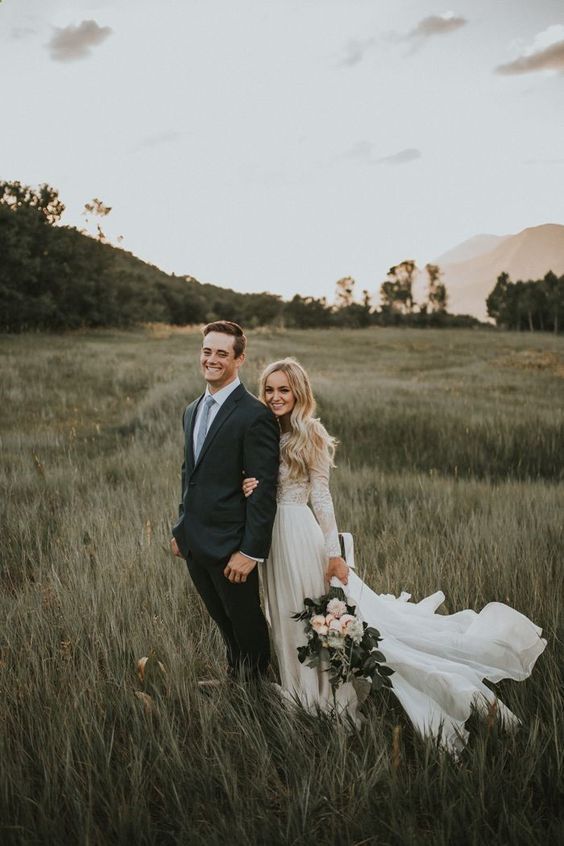 Le photographe de mariage idéal n’existe pas
Comment choisir un photographe de mariage vraiment aligné avec votre couple ?